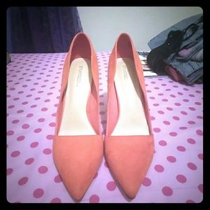 ShoeDazzle Orange Pumps